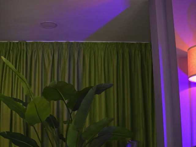 AvaSolis live webcam show