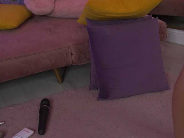 AvaSolis live cam on BongaCams