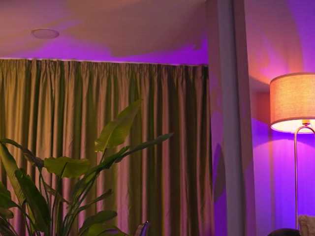 AvaSolis live cam on BongaCams