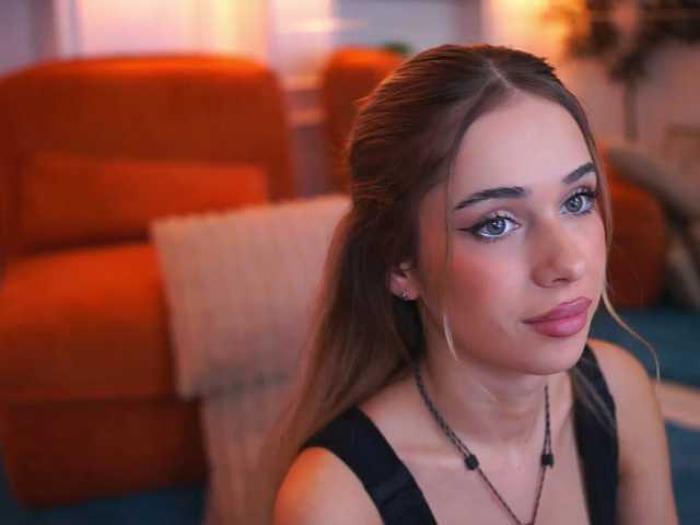 AvaSolis live cam on BongaCams