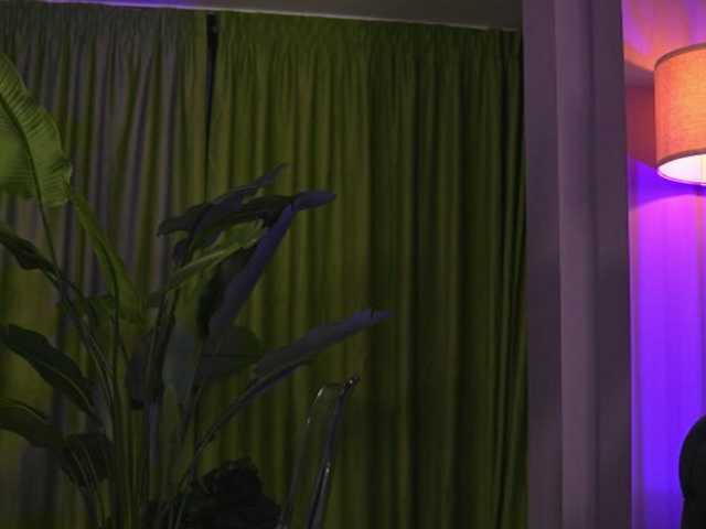 AvaSolis live cam on BongaCams