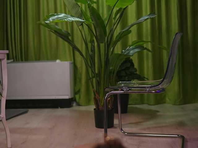 AvaSolis live cam on BongaCams