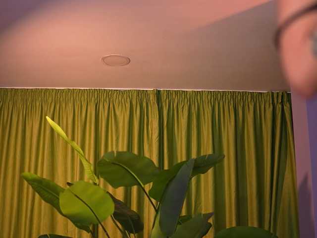 AvaSolis live cam on BongaCams