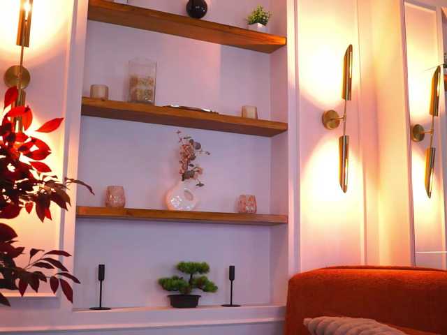 AvaSolis live cam on BongaCams