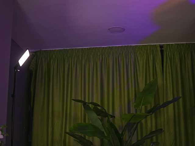 AvaSolis live cam on BongaCams