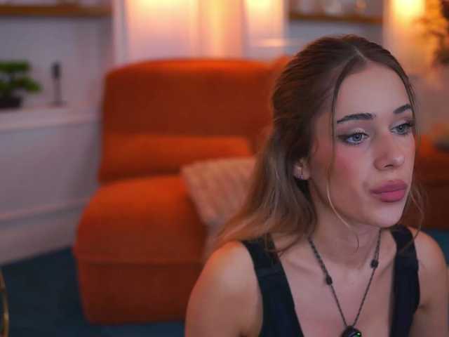 AvaSolis live cam on BongaCams
