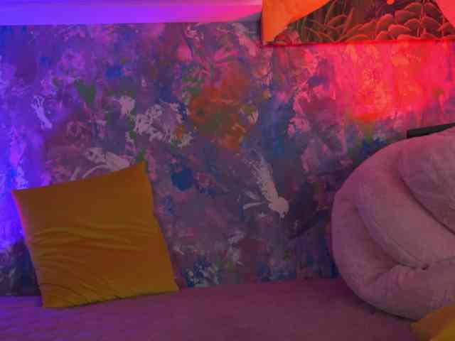 AvaSolis Live Webcam on BongaCams