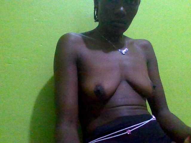 Sassy041 live webcam show