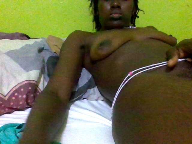 Sassy041 live webcam show