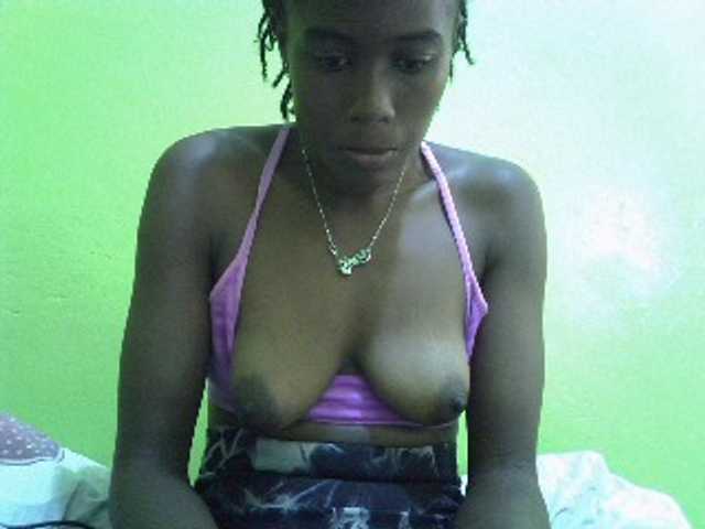 Sassy041 live webcam show