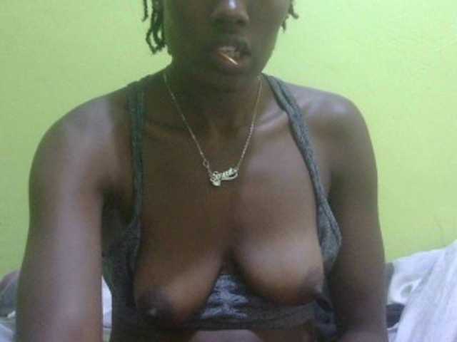 Sassy041 live webcam show