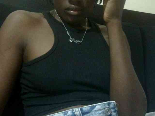 Sassy041 webcam
