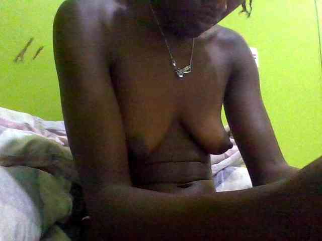 Sassy041 webcam