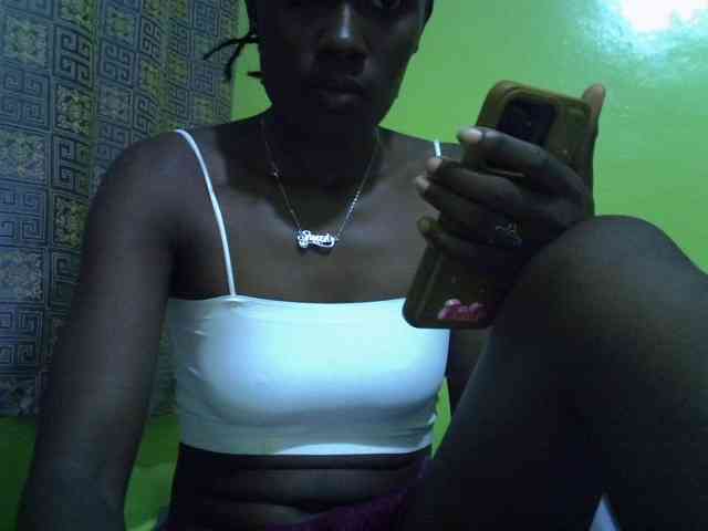 Sassy041 webcam
