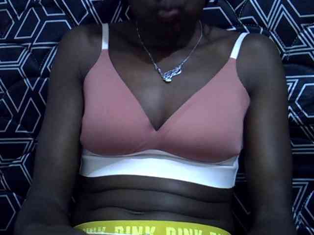 Sassy041 webcam