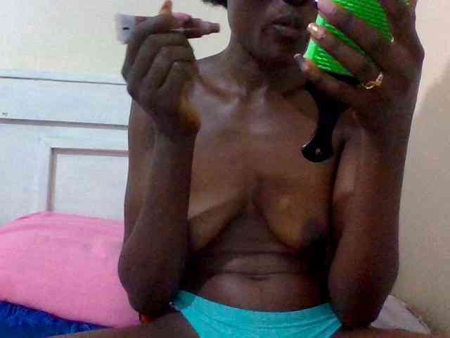 Sassy041 webcam