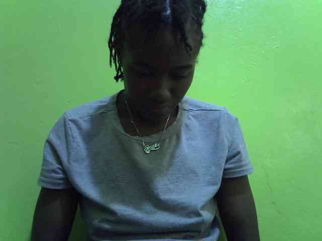 Sassy041 webcam