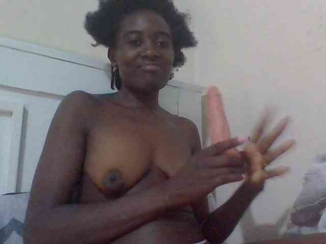 Sassy041 webcam