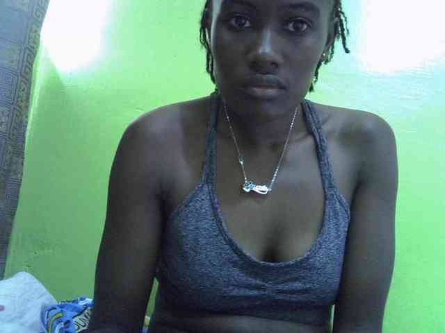 Sassy041 webcam