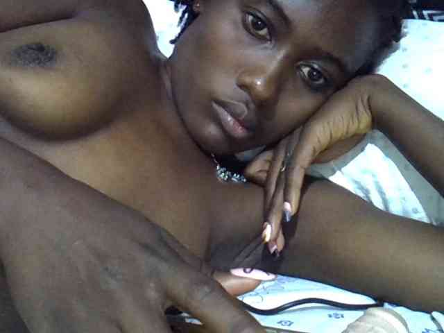 Sassy041 webcam