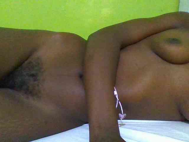 Sassy041 webcam
