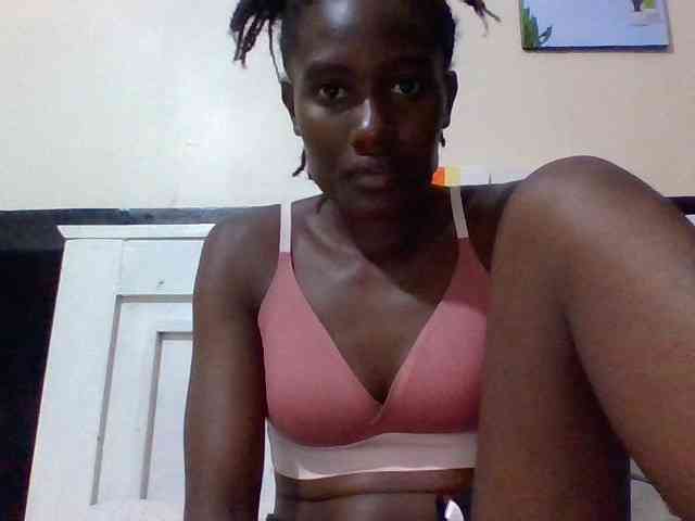 Sassy041 webcam