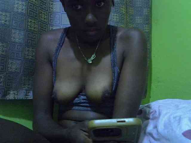 Sassy041 webcam