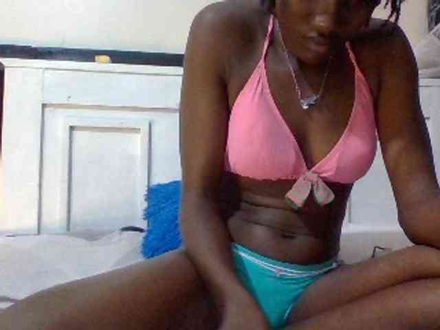 Sassy041 webcam