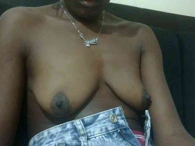 Sassy041 webcam