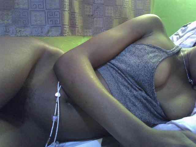 Sassy041 webcam