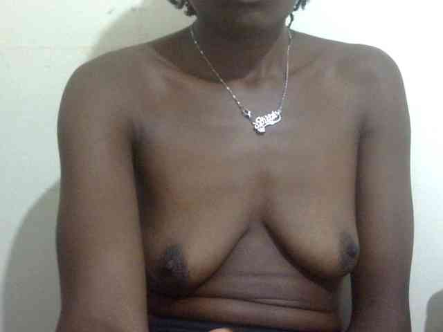 Sassy041 webcam