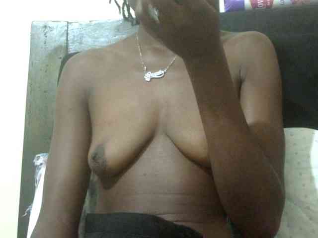 Sassy041 webcam
