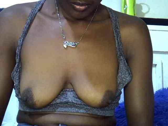 Sassy041 webcam