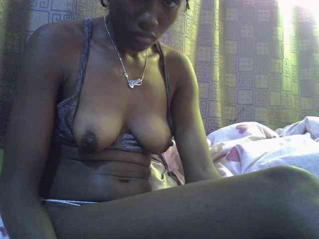 Sassy041 webcam
