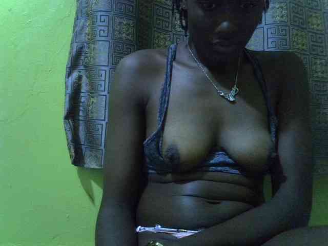 Sassy041 webcam