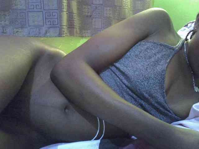 Sassy041 webcam