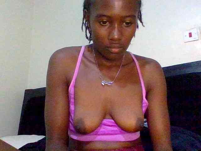 Sassy041 webcam