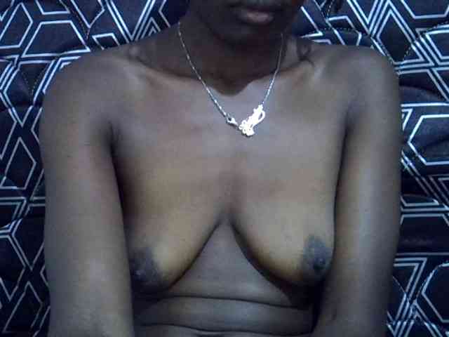 Sassy041 webcam