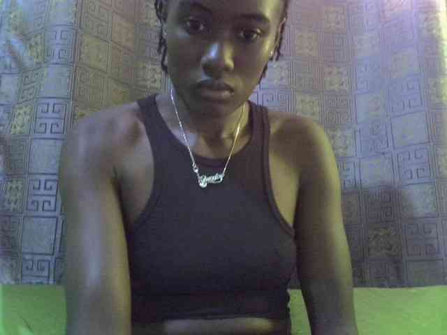 Sassy041 webcam