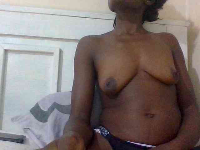 Sassy041 webcam