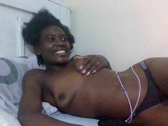 Sassy041 webcam