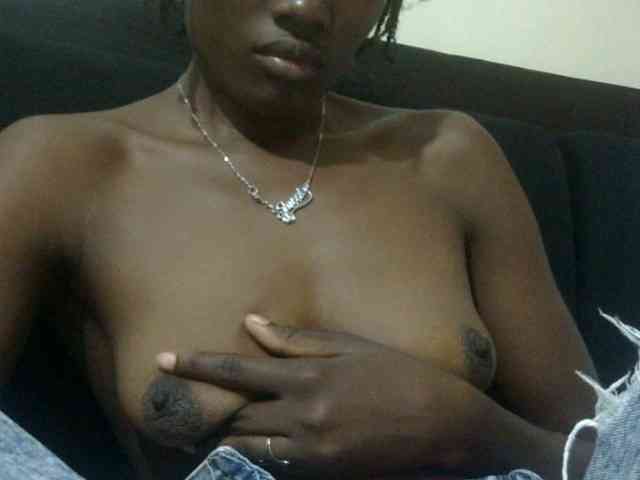 Sassy041 webcam
