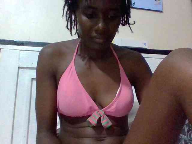 Sassy041 webcam