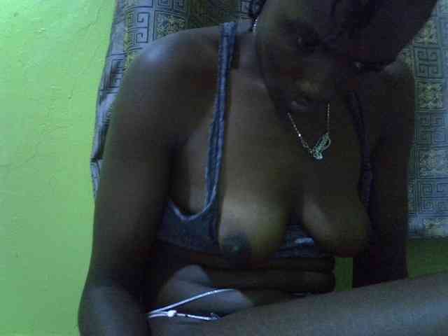 Sassy041 webcam