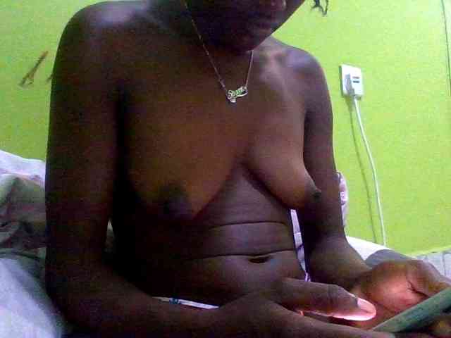 Sassy041 webcam