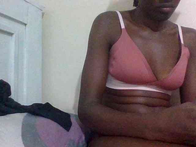 Sassy041 webcam