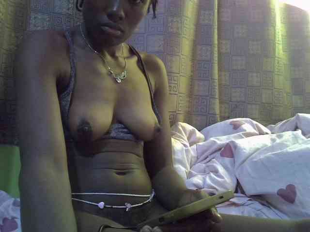Sassy041 webcam