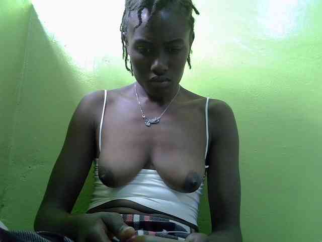 Sassy041 webcam