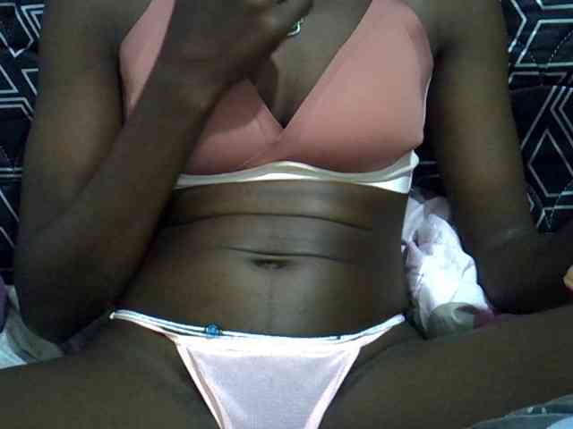 Sassy041 webcam
