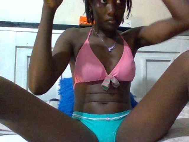 Sassy041 webcam